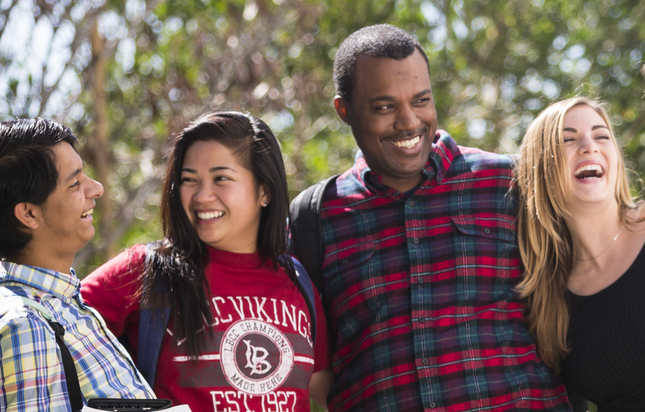 LBCC students standing together.